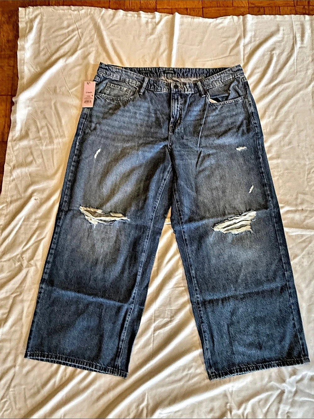 wild fable Low-Rise Baggy Jean Distressed Blue Size 17 Short NWT